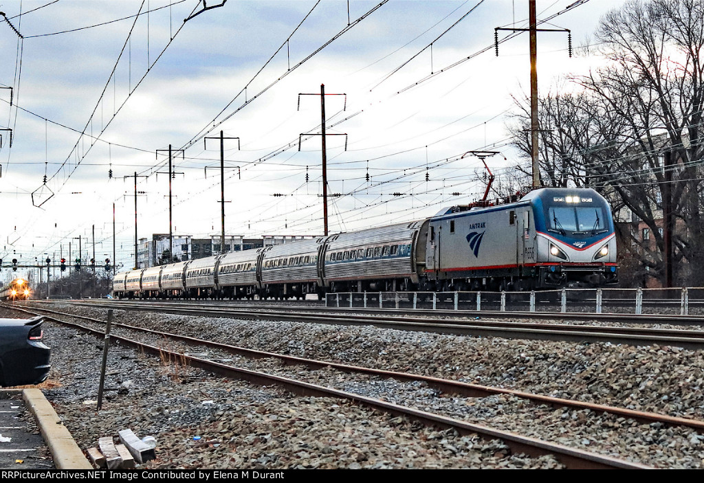 AMTK 658 on train 194